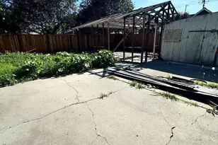 1072 Vine St, San Jose, CA 95110 - Photo 14