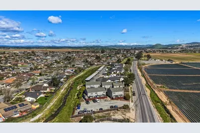 109 San Juan Grade Rd, Salinas, CA 93906 - Photo 10