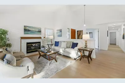 3319 Lake Albano Cir, San Jose, CA 95135 - Photo 12