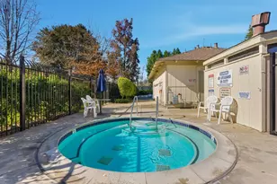 20012 Northcrest Square, Cupertino, CA 95014 - Photo 20