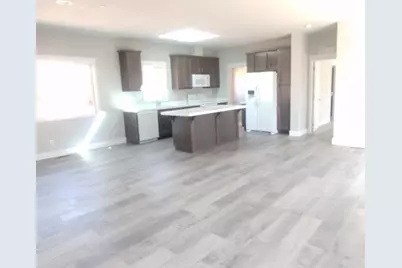 297 Robles Dr, Santa Cruz, CA 95060 - Photo 4