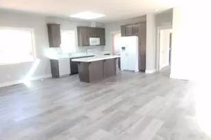 297 Robles Dr, Santa Cruz, CA 95060 - Photo 4