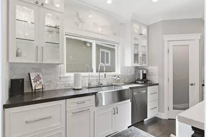 2349 Eaton, San Carlos, CA 94070 - Photo 16