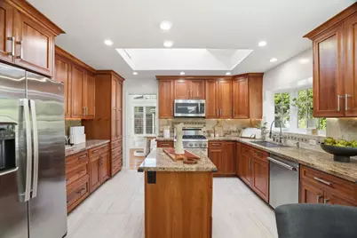 1315 Bright Oaks Ct, Los Altos, CA 94024 - Photo 10