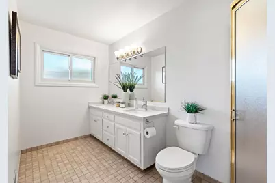 818 W Grant Pl, San Mateo, CA 94402 - Photo 20