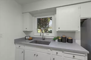 4074 Yellowstone Dr, San Jose, CA 95130 - Photo 4