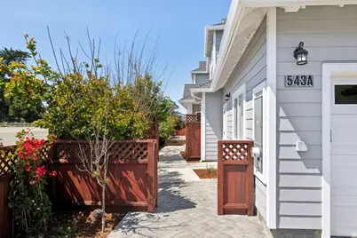 543 Filbert St, Half Moon Bay, CA 94019 - Photo 2
