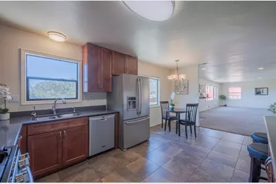 9340 Pollock Ln, Salinas, CA 93907 - Photo 16