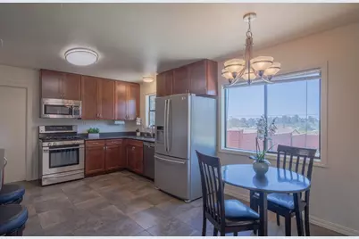 9340 Pollock Ln, Salinas, CA 93907 - Photo 2