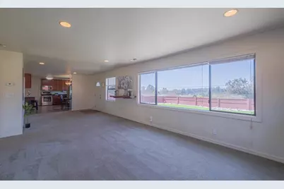 9340 Pollock Ln, Salinas, CA 93907 - Photo 10