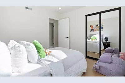 629 Pilgrim Dr, Foster City, CA 94404 - Photo 24