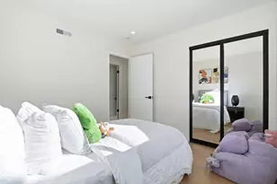 629 Pilgrim Dr, Foster City, CA 94404 - Photo 24