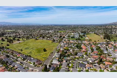 3410 Gila Dr, San Jose, CA 95148 - Photo 92