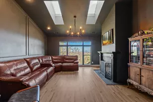 19789 Weide Way, Anderson, CA 96007 - Photo 2