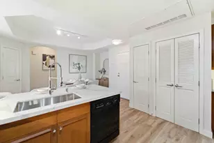 30 E Julian St 208, San Jose, CA 95112 - Photo 8