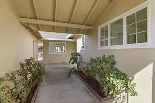 1711 Blossom Hill Rd, San Jose, CA 95124 - Photo 26