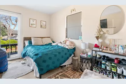 1708 Hallmark Ln, San Jose, CA 95124 - Photo 20