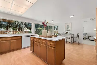 880 Russet Dr, Sunnyvale, CA 94087 - Photo 10