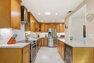 8484 Grenache Ct, San Jose, CA 95135 - Photo 2
