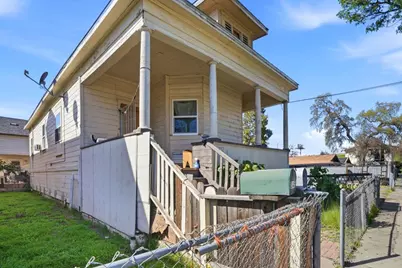 345 S Pilgrim St, Stockton, CA 95205 - Photo 22