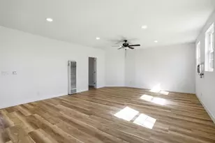 345 S Pilgrim St, Stockton, CA 95205 - Photo 6