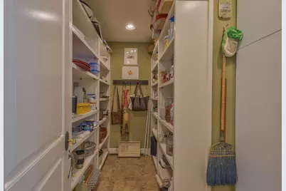 190 San Benancio Rd, Salinas, CA 93908 - Photo 20