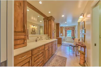 190 San Benancio Rd, Salinas, CA 93908 - Photo 36