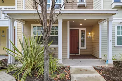 346 Circuit Way, Mountain View, CA 94043 - Photo 2