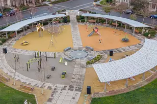 346 Circuit Wy, Mountain View, CA 94043 - Photo 58