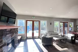 135 Creekside Village Dr, Los Gatos, CA 95032 - Photo 28