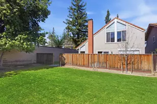 2570 Downing Ave, San Jose, CA 95128 - Photo 44