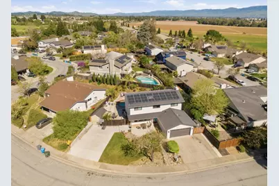 713 Carignane Dr, Gilroy, CA 95020 - Photo 6