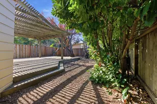 601 Palmer Ln, Menlo Park, CA 94025 - Photo 40