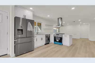 499 Millpond Dr 499, San Jose, CA 95125 - Photo 2