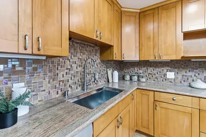 2126 43rd Ave, San Francisco, CA 94116 - Photo 10