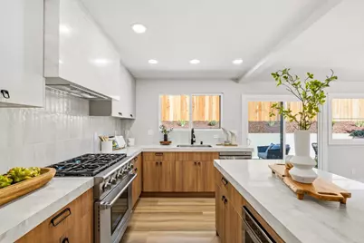 1910 Notre Dame Ave, Belmont, CA 94002 - Photo 8