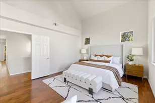 819 Lakeshore Dr., Redwood City, CA 94065 - Photo 30