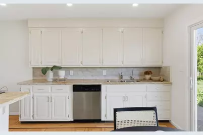 2711 Toledo Ave, Santa Clara, CA 95051 - Photo 18