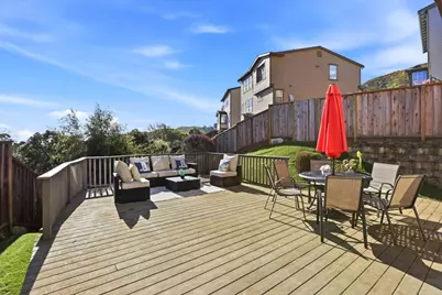 828 Steve Courter Way, Daly City, CA 94014 - Photo 24