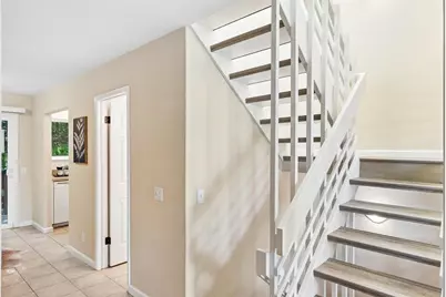 4024 Farm Hill 8, Redwood City, CA 94061 - Photo 2