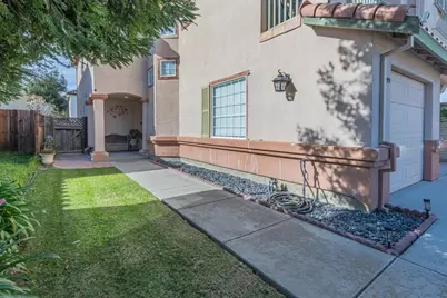 1099 Twin Creeks Dr, Salinas, CA 93905 - Photo 2