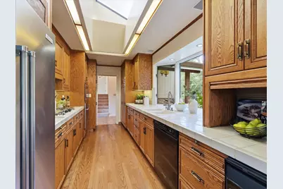 25564 Fernhill Dr, Los Altos Hills, CA 94024 - Photo 16