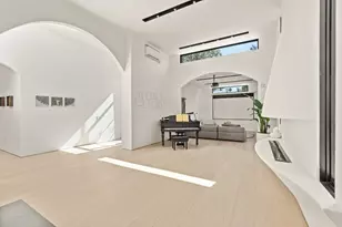 947 Colonial Ln, Palo Alto, CA 94303 - Photo 10