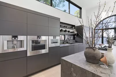 947 Colonial, Palo Alto, CA 94303 - Photo 8