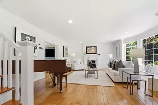 309 Crest Dr, San Jose, CA 95127 - Photo 8