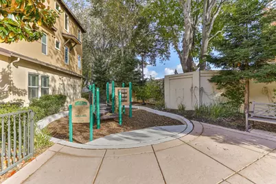 958 E Duane Ave 200, Sunnyvale, CA 94085 - Photo 44