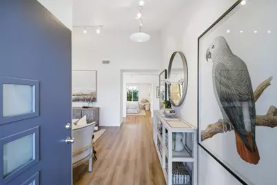 572 Seahorse Ln, Redwood Shores, CA 94065 - Photo 2