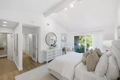 572 Seahorse Ln, Redwood Shores, CA 94065 - Photo 16