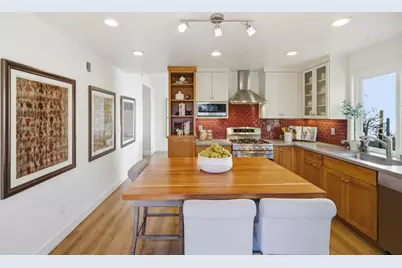 572 Seahorse Ln, Redwood Shores, CA 94065 - Photo 12