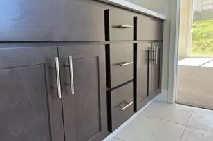 899 Sienna Ct, Hollister, CA 95023 - Photo 8